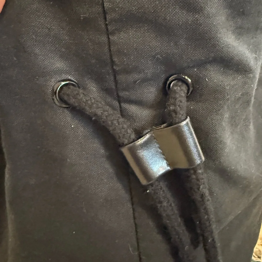 CHANEL Drawstring Backpack - Picture 6 of 9